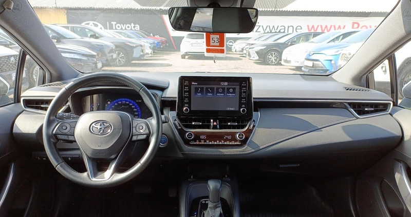 Toyota Corolla cena 94900 przebieg: 128350, rok produkcji 2019 z Szczecinek małe 154